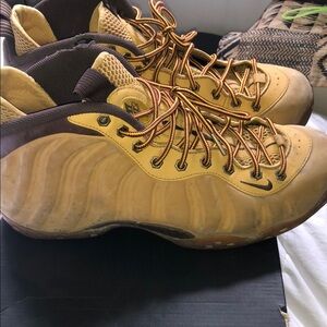 Nike Men’s JORDON WEST BROOK 9Yellow Foamposite Casual Sneakers